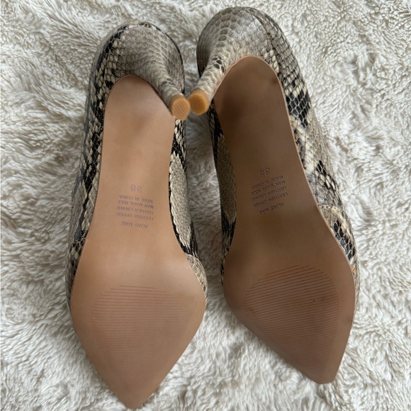 Alias Mae Snakeskin Heels - Picture 2 of 4